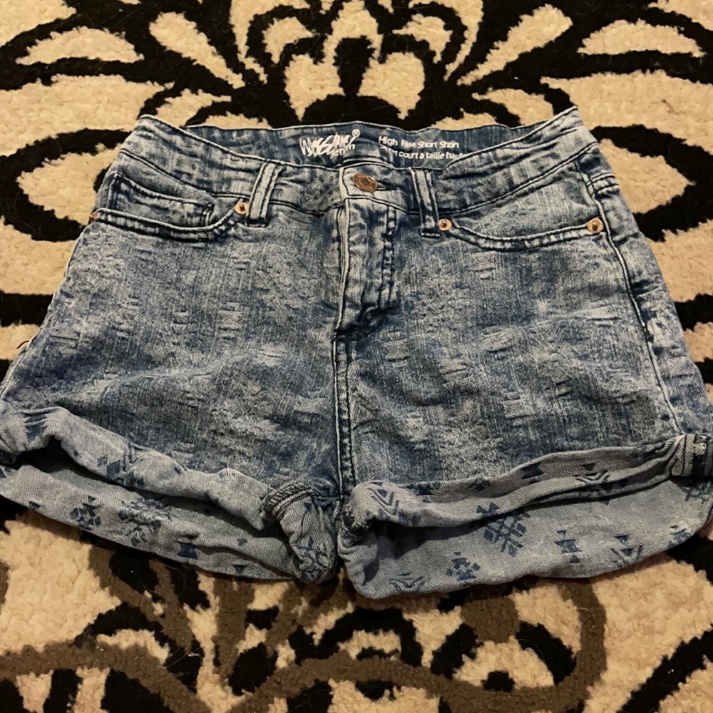 High rise short shorts